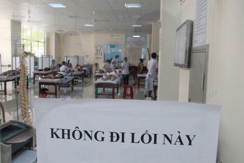 Hành trình di chuyển của 13 bệnh nhân mắc COVID-19 tại Đà Nẵng - Ảnh 2. Hành trình di chuyển của 13 bệnh nhân mắc COVID-19 tại Đà Nẵng - Ảnh 2.