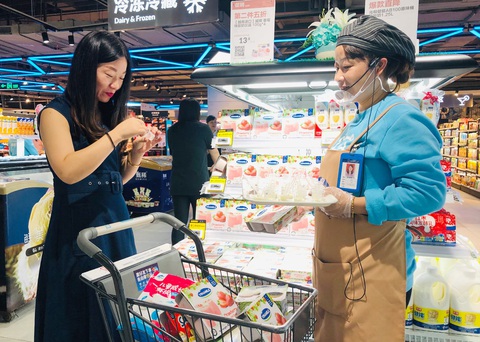 Tầm nhìn tỉ đô của Vinamilk ở thị trường xuất khẩu - Ảnh 1. Tầm nhìn tỉ đô của Vinamilk ở thị trường xuất khẩu - Ảnh 1.