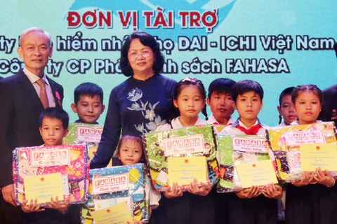 Đồng Nai: Phong và truy tặng danh hiệu Mẹ Việt Nam anh hùng cho 11 cá nhân - Ảnh 1. Đồng Nai: Phong và truy tặng danh hiệu Mẹ Việt Nam anh hùng cho 11 cá nhân - Ảnh 1.