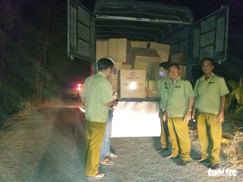 Mạo danh Quản lý thị trường để lừa đảo trong mùa dịch COVID - Ảnh 2. Mạo danh Quản lý thị trường để lừa đảo trong mùa dịch COVID - Ảnh 2.