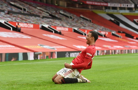 Tiền đạo 18 tuổi Greenwood tỏa sáng, Man Utd nhấn chìm Bournemouth - Ảnh 4. Tiền đạo 18 tuổi Greenwood tỏa sáng, Man Utd nhấn chìm Bournemouth - Ảnh 4.