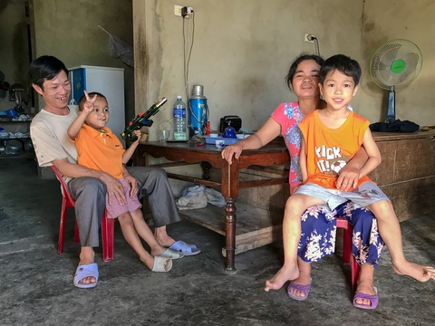 Hạnh phúc Trần Khương Sang và trái tim người quét rác - Ảnh 2. Hạnh phúc Trần Khương Sang và trái tim người quét rác - Ảnh 2.