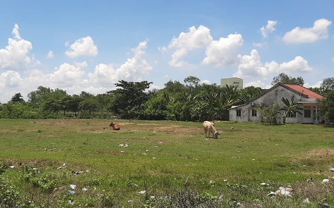 Đất đai khu công nghiệp: Nơi xài không hết, chỗ bỏ hoang - Ảnh 1. Đất đai khu công nghiệp: Nơi xài không hết, chỗ bỏ hoang - Ảnh 1.