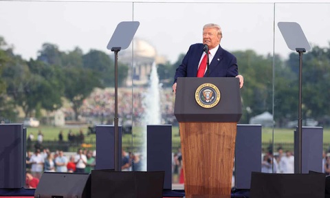 Ông Trump nói 99% ca bệnh COVID-19 ở Mỹ là vô hại - Ảnh 1. Ông Trump nói 99% ca bệnh COVID-19 ở Mỹ là vô hại - Ảnh 1.