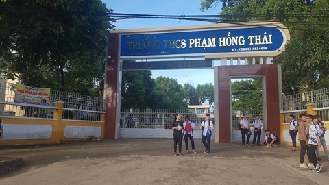 Vụ lộ đề thi ở TP Pleiku: công an làm việc với 21 hiệu trưởng - Ảnh 1. Vụ lộ đề thi ở TP Pleiku: công an làm việc với 21 hiệu trưởng - Ảnh 1.