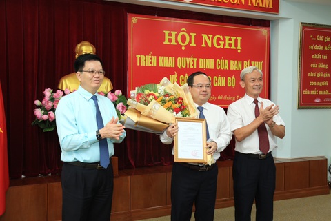 Phó trưởng Ban Tổ chức trung ương giữ chức phó bí thư Tỉnh ủy Đồng Nai - Ảnh 1. Phó trưởng Ban Tổ chức trung ương giữ chức phó bí thư Tỉnh ủy Đồng Nai - Ảnh 1.