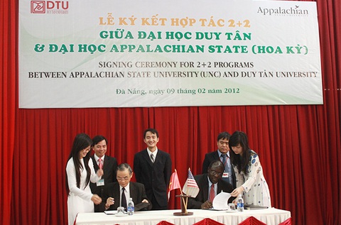 Du học Mỹ, Canada qua Chương trình 2+2 - Ảnh 1. Du học Mỹ, Canada qua Chương trình 2+2 - Ảnh 1.