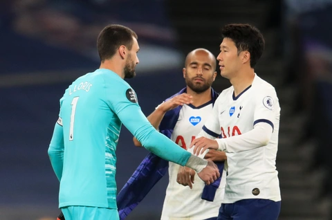 Son Heung Min, Hugo Lloris suýt choảng nhau trong trận Tottenham thắng Everton - Ảnh 1. Son Heung Min, Hugo Lloris suýt choảng nhau trong trận Tottenham thắng Everton - Ảnh 1.