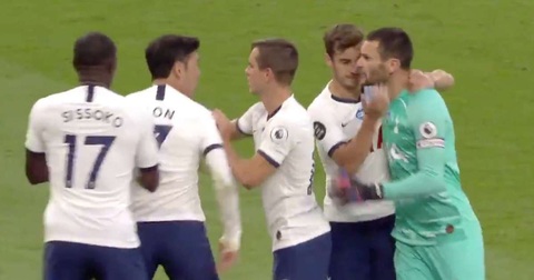 Son Heung Min, Hugo Lloris suýt choảng nhau trong trận Tottenham thắng Everton - Ảnh 3. Son Heung Min, Hugo Lloris suýt choảng nhau trong trận Tottenham thắng Everton - Ảnh 3.