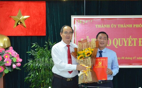 Giám đốc Sở Công thương Phạm Thành Kiên làm bí thư Quận ủy quận 3 - Ảnh 1. Giám đốc Sở Công thương Phạm Thành Kiên làm bí thư Quận ủy quận 3 - Ảnh 1.