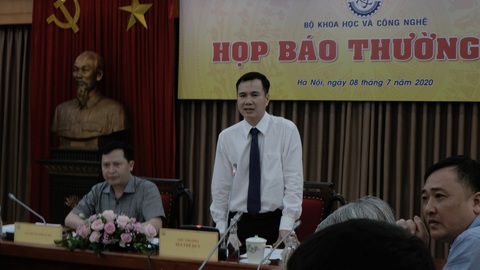 Tinh thần quay lại như thời chiến, các nhà khoa học xung phong - Ảnh 1. Tinh thần quay lại như thời chiến, các nhà khoa học xung phong - Ảnh 1.