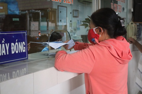 TP.HCM: Lần đầu tiên số lượt khám chữa bệnh giảm 24,5% - Ảnh 1. TP.HCM: Lần đầu tiên số lượt khám chữa bệnh giảm 24,5% - Ảnh 1.