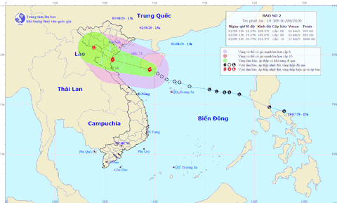 Ngoài bão số 2 gây mưa rất lớn, phía Đông Philippines còn 1 vùng áp thấp - Ảnh 1. Ngoài bão số 2 gây mưa rất lớn, phía Đông Philippines còn 1 vùng áp thấp - Ảnh 1.
