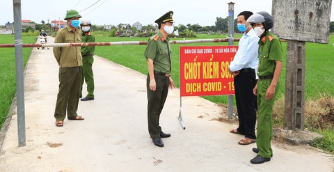 Đang dịch, lãnh đạo Thái Bình đi công tác và hủy chuyến khi tỉnh nhà có ca COVID-19 - Ảnh 2. Đang dịch, lãnh đạo Thái Bình đi công tác và hủy chuyến khi tỉnh nhà có ca COVID-19 - Ảnh 2.
