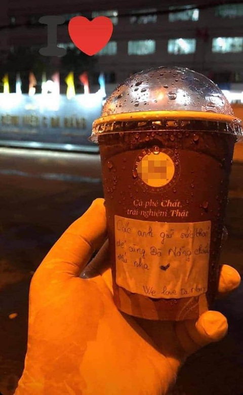 Những món quà cưng gửi tuyến đầu của người dân Đà Nẵng - Ảnh 7. Những món quà cưng gửi tuyến đầu của người dân Đà Nẵng - Ảnh 7.