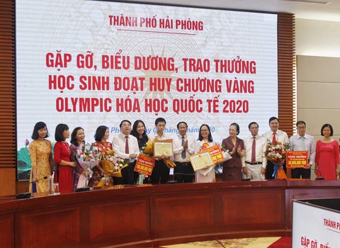 Hải Phòng thưởng 500 triệu cho học sinh giành huy chương vàng Olympic - Ảnh 2. Hải Phòng thưởng 500 triệu cho học sinh giành huy chương vàng Olympic - Ảnh 2.