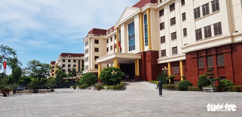 Đang dịch, lãnh đạo Thái Bình đi công tác và hủy chuyến khi tỉnh nhà có ca COVID-19 - Ảnh 1. Đang dịch, lãnh đạo Thái Bình đi công tác và hủy chuyến khi tỉnh nhà có ca COVID-19 - Ảnh 1.
