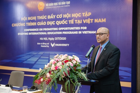 Hiệu trưởng trường Đại học VinUni: Việt Nam có thể trở thành điểm đến của sinh viên các nước - Ảnh 1. Hiệu trưởng trường Đại học VinUni: Việt Nam có thể trở thành điểm đến của sinh viên các nước - Ảnh 1.