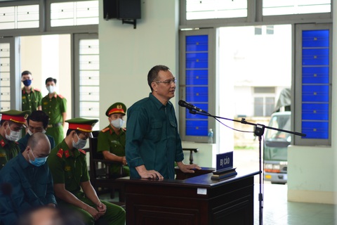 Sai phạm đất đai Phan Thiết: Giải thích do tin tưởng cấp dưới, chưa vững nghiệp vụ - Ảnh 1. Sai phạm đất đai Phan Thiết: Giải thích do tin tưởng cấp dưới, chưa vững nghiệp vụ - Ảnh 1.