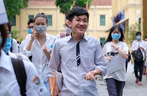Xong mùa thi khó quên rồi, giờ nghỉ ngơi thôi! - Ảnh 12. Xong mùa thi khó quên rồi, giờ nghỉ ngơi thôi! - Ảnh 12.