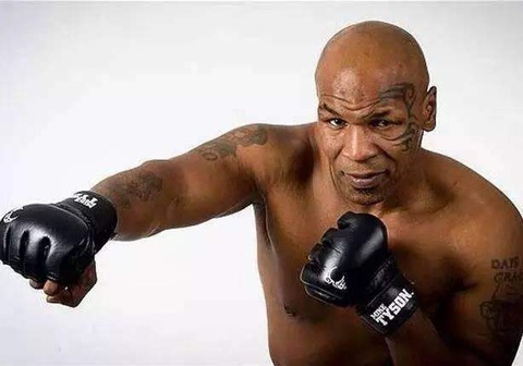 Mike Tyson tuyên bố mạnh hơn Lý Tiểu Long, giới võ thuật Trung Quốc nổi giận - Ảnh 2. Mike Tyson tuyên bố mạnh hơn Lý Tiểu Long, giới võ thuật Trung Quốc nổi giận - Ảnh 2.
