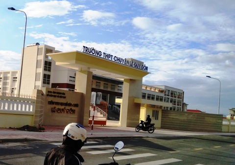 Học sinh rớt trường chuyên vẫn được xét nguyện vọng 1 vào trường công lập - Ảnh 1.