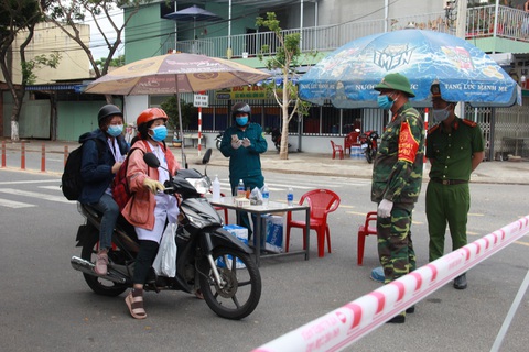 Một phó chủ tịch phường ở Đà Nẵng mắc COVID-19, 36 cán bộ đi cách ly - Ảnh 1. Một phó chủ tịch phường ở Đà Nẵng mắc COVID-19, 36 cán bộ đi cách ly - Ảnh 1.