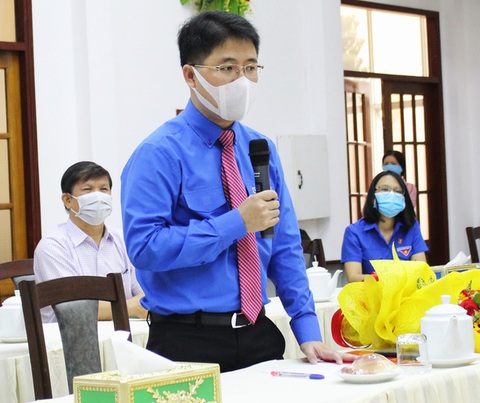 Ông Phạm Hồng Sơn tái đắc cử bí thư Quận ủy quận Phú Nhuận - Ảnh 1. Ông Phạm Hồng Sơn tái đắc cử bí thư Quận ủy quận Phú Nhuận - Ảnh 1.