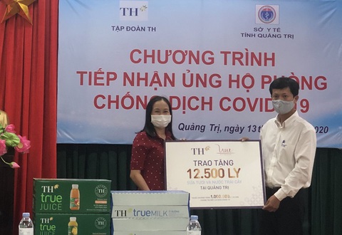 Ấm lòng những món quà gửi vùng dịch COVID-19 miền Trung - Ảnh 1. Ấm lòng những món quà gửi vùng dịch COVID-19 miền Trung - Ảnh 1.