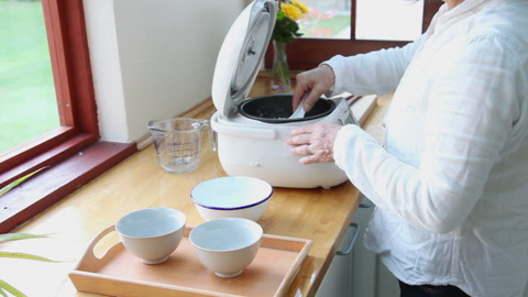 Nồi cơm điện - từ chỉ để nấu cơm đến ‘nấu cả thế giới’ - Ảnh 1. Nồi cơm điện - từ chỉ để nấu cơm đến ‘nấu cả thế giới’ - Ảnh 1.