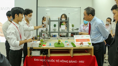 Các chuyên gia đầu ngành tại Đại học HIU nghiên cứu khoa học cho tỉnh Long An - Ảnh 2. Các chuyên gia đầu ngành tại Đại học HIU nghiên cứu khoa học cho tỉnh Long An - Ảnh 2.