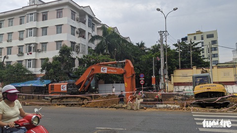Công nhân xây dựng tại Đà Nẵng nếu khó khăn liên hệ ngay chính quyền - Ảnh 1. Công nhân xây dựng tại Đà Nẵng nếu khó khăn liên hệ ngay chính quyền - Ảnh 1.