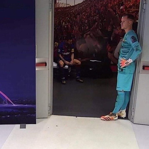 Messi nhận điểm 0 lần đầu tiên trong sự nghiệp - Ảnh 1. Messi nhận điểm 0 lần đầu tiên trong sự nghiệp - Ảnh 1.