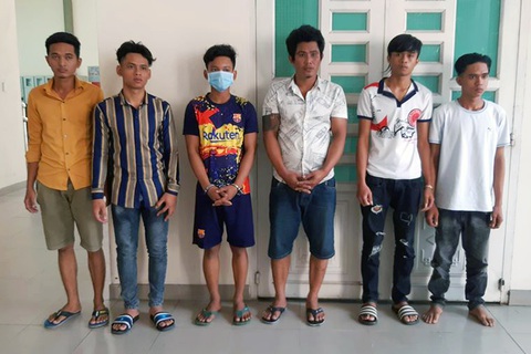 Bắt nghi phạm truy sát, đâm chết người trong quán nhậu - Ảnh 1. Bắt nghi phạm truy sát, đâm chết người trong quán nhậu - Ảnh 1.