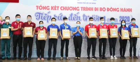 Gần 7 tỉ bước chân đồng hành ‘Tiếp sức đến trường’ - Ảnh 13. Gần 7 tỉ bước chân đồng hành ‘Tiếp sức đến trường’ - Ảnh 13.