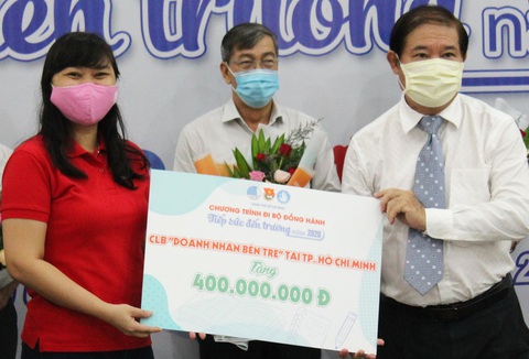 Gần 7 tỉ bước chân đồng hành ‘Tiếp sức đến trường’ - Ảnh 8. Gần 7 tỉ bước chân đồng hành ‘Tiếp sức đến trường’ - Ảnh 8.