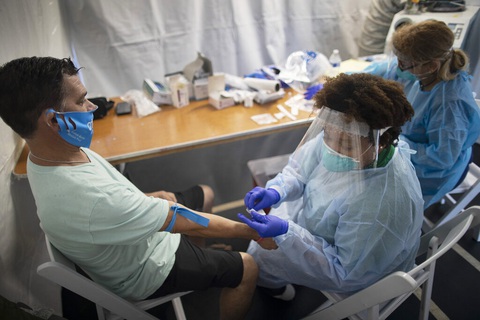 Bệnh nhân COVID-19 khỏi bệnh có thể miễn nhiễm virus corona trong nhiều tháng - Ảnh 1. Bệnh nhân COVID-19 khỏi bệnh có thể miễn nhiễm virus corona trong nhiều tháng - Ảnh 1.