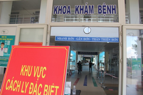 Nữ nhân viên y tế Đà Nẵng âm tính 3 lần trước khi dương tính COVID-19 - Ảnh 1. Nữ nhân viên y tế Đà Nẵng âm tính 3 lần trước khi dương tính COVID-19 - Ảnh 1.