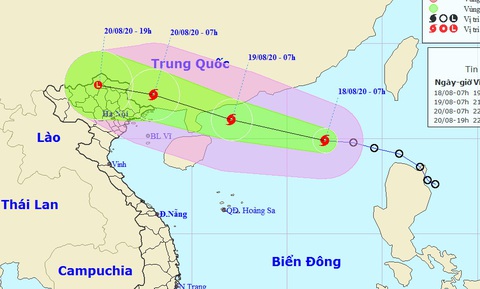 Bão số 4 cách Hoàng Sa 630km, gió giật cấp 10 - Ảnh 1. Bão số 4 cách Hoàng Sa 630km, gió giật cấp 10 - Ảnh 1.