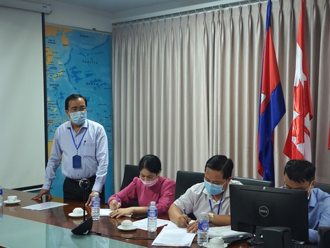 Phạt 15 triệu đồng nhà trường bắt 800 học sinh đi học trong dịch COVID - 19 - Ảnh 1. Phạt 15 triệu đồng nhà trường bắt 800 học sinh đi học trong dịch COVID - 19 - Ảnh 1.