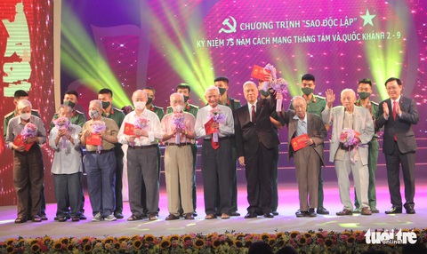 Nếu không có Cách mạng Tháng Tám thì tôi biết làm gì’ - Ảnh 2. Nếu không có Cách mạng Tháng Tám thì tôi biết làm gì’ - Ảnh 2.