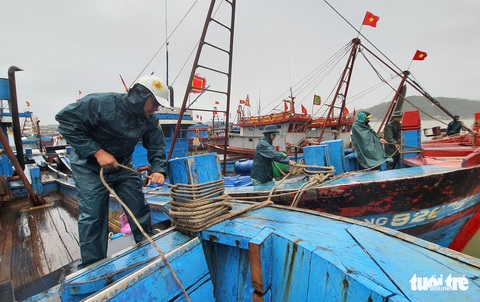 Nghệ An, Thanh Hóa sẵn sàng ứng phó với bão số 2 - Ảnh 9. Nghệ An, Thanh Hóa sẵn sàng ứng phó với bão số 2 - Ảnh 9.