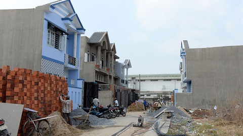 100% hồ sơ tách thửa tại huyện Hóc Môn năm 2017 trễ hạn - Ảnh 1. 100% hồ sơ tách thửa tại huyện Hóc Môn năm 2017 trễ hạn - Ảnh 1.