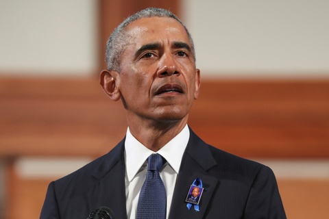 Ông Obama chê ông Trump không biết làm tổng thống - Ảnh 1. Ông Obama chê ông Trump không biết làm tổng thống - Ảnh 1.
