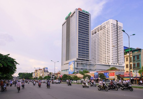 Hà Nội công bố hàng loạt chung cư, nhà hàng, khách sạn mất an toàn phòng cháy - Ảnh 1. Hà Nội công bố hàng loạt chung cư, nhà hàng, khách sạn mất an toàn phòng cháy - Ảnh 1.