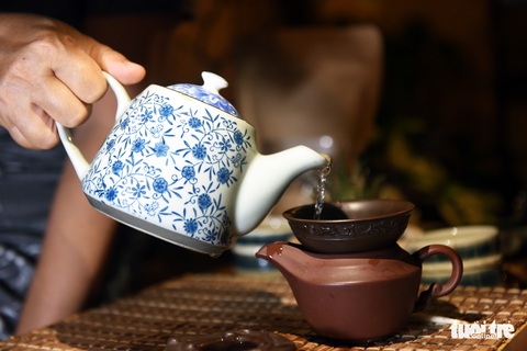 Thưởng thức trà, tự phục vụ và trả tiền... tùy tâm - Ảnh 5. Thưởng thức trà, tự phục vụ và trả tiền... tùy tâm - Ảnh 5.