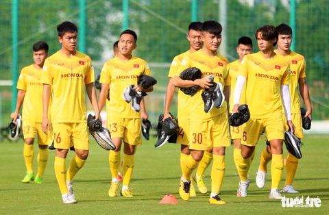 U22 Việt Nam đấu tập nội bộ, HLV Park Hang Seo chỉ cho đá 60 phút/trận - Ảnh 1. U22 Việt Nam đấu tập nội bộ, HLV Park Hang Seo chỉ cho đá 60 phút/trận - Ảnh 1.