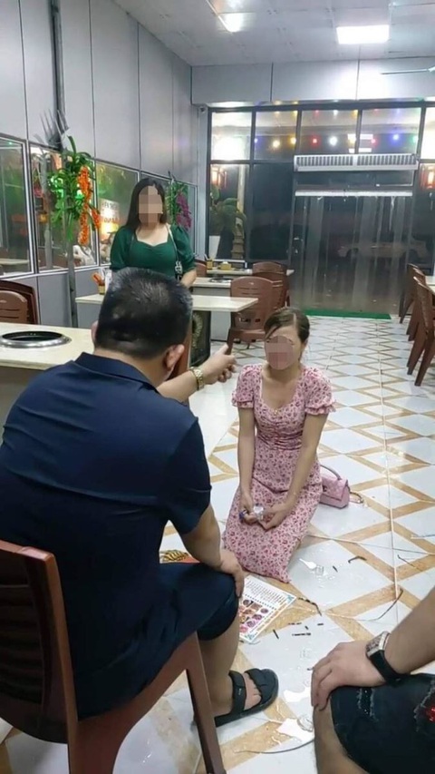 Bắt tạm giam nhân viên quán nướng bắt nữ khách hàng quỳ xin lỗi - Ảnh 2. Bắt tạm giam nhân viên quán nướng bắt nữ khách hàng quỳ xin lỗi - Ảnh 2.