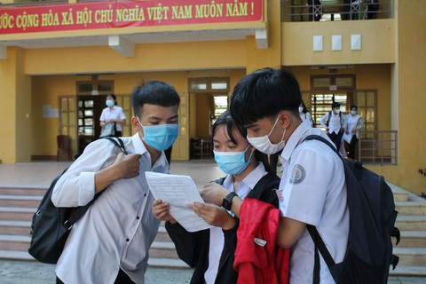 Thi tốt nghiệp THPT: Có thể cuối tháng 8 hoặc tháng 9 thi đợt 2, dự phòng thi đợt 3 - Ảnh 6. Thi tốt nghiệp THPT: Có thể cuối tháng 8 hoặc tháng 9 thi đợt 2, dự phòng thi đợt 3 - Ảnh 6.