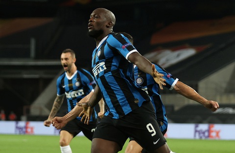 Khoảnh khắc Lukaku từ người hùng hóa tội đồ ở chung kết - Ảnh 4. Khoảnh khắc Lukaku từ người hùng hóa tội đồ ở chung kết - Ảnh 4.